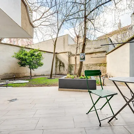 With Patio Close To Sea Апартаменты