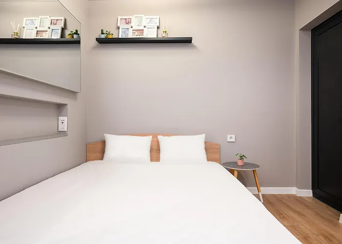 Lejlighed With Patio Close To Sea *